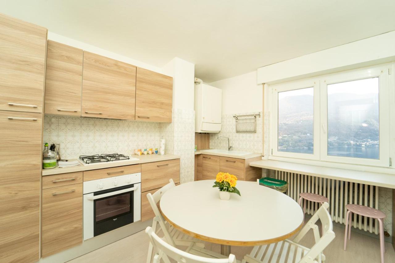 Spettacolare Loft Sul Lago Di Como Apartment เบลวิโอ ภายนอก รูปภาพ